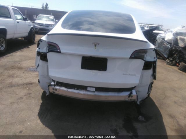 7SAYGDEF1NF389827 Tesla Model Y Performance