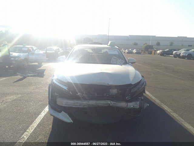 2019 Honda Clarity, VIN: JHMZC5F37KC003457