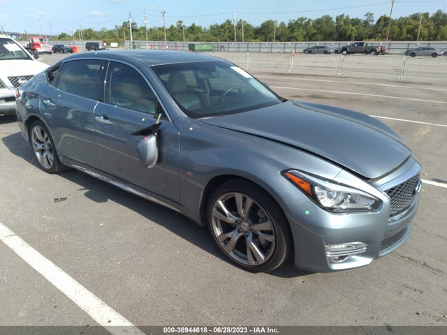 2018 INFINITI Q70L 3.7 LUXE VIN: JN1BY1PP7JM330452