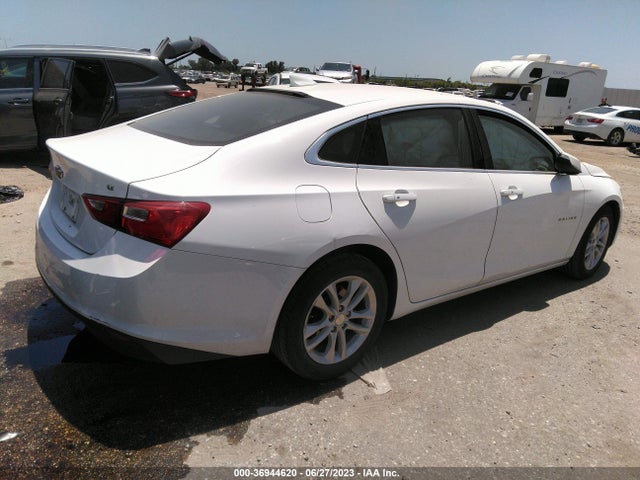 Chevrolet MALIBU LT 2017 1G1ZE5ST7HF255419 Image 4