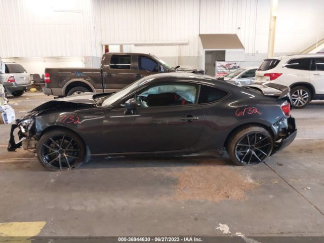 JF1ZNAA16G9704527 Scion FR-S