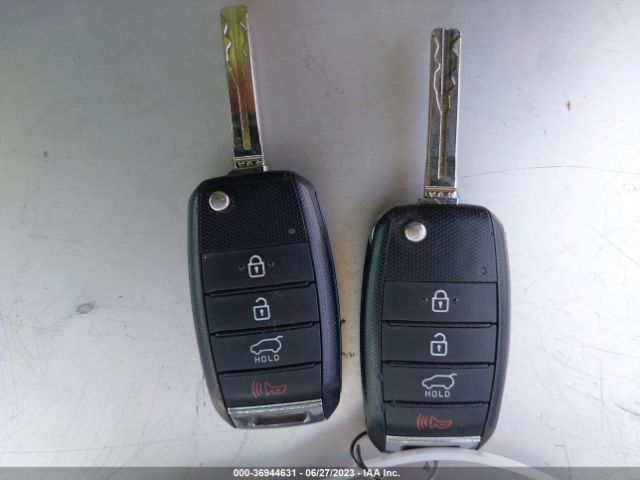 KNDPM3AC4H7052697 KIA Sportage Lx