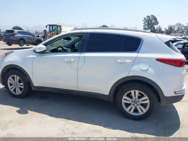 KNDPM3AC4H7052697 KIA Sportage Lx