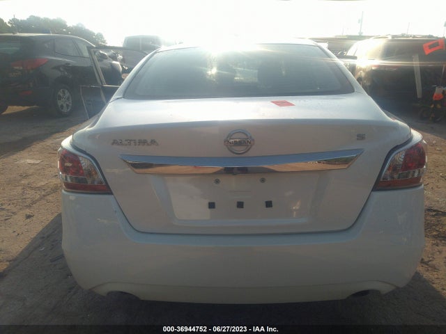 Nissan Altima 2.5 S 2015 1N4AL3AP6FC197455 Image 16