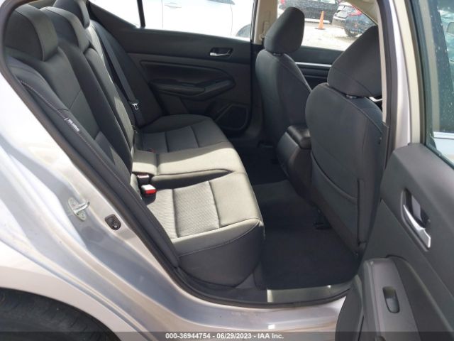 1N4BL4DW4NN386802 Nissan Altima 2.5 Sv