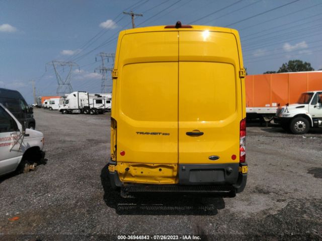 1FTKR3XM9GKB35212 Ford TRANSIT CARGO VAN