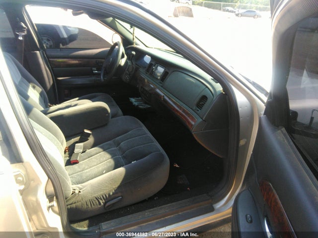 2007 MERCURY GRAND MARQUIS GS VIN: 2MEFM74V17X633355