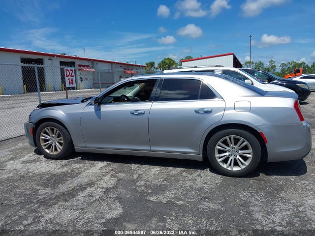 Chrysler 300 300c 2017 2C3CCAEG8HH566466 Image 14