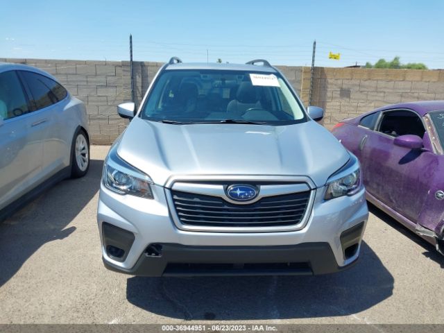 JF2SKAJC4LH576814 Subaru Forester Premium