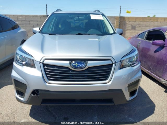 JF2SKAJC4LH576814 Subaru Forester Premium