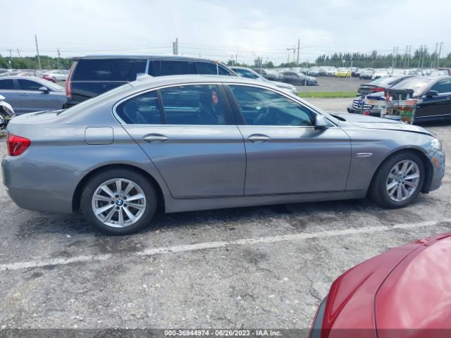 WBA5A5C55FD514898 BMW 5 Series 528i