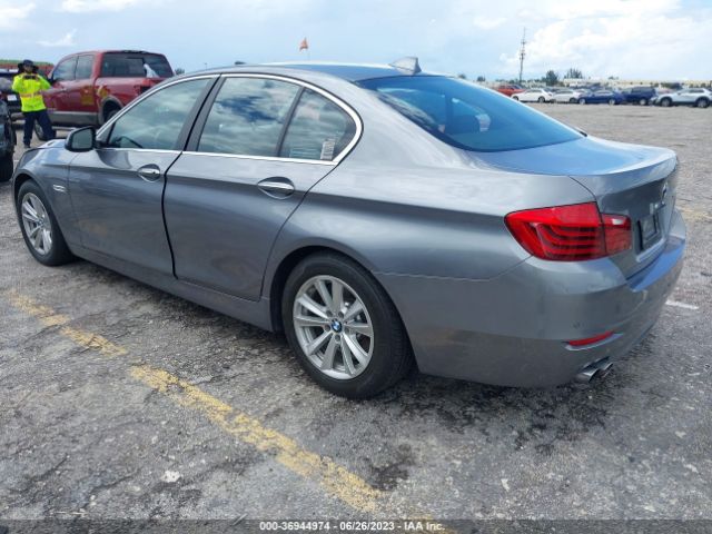 WBA5A5C55FD514898 BMW 5 Series 528i