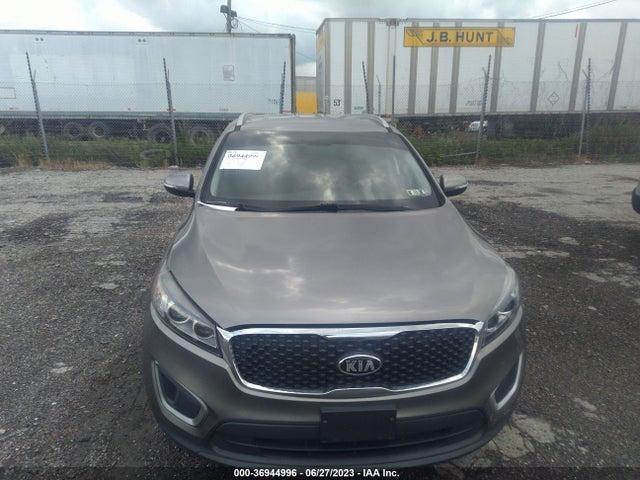 KIA SORENTO LX 2016 5XYPGDA32GG037680 Image 4