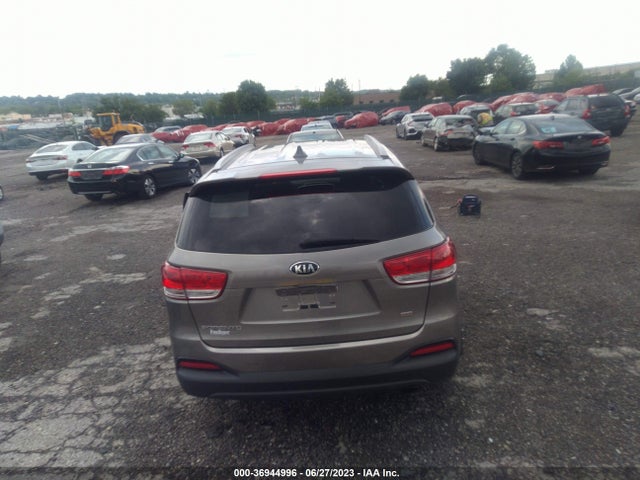 KIA SORENTO LX 2016 5XYPGDA32GG037680 Image 8