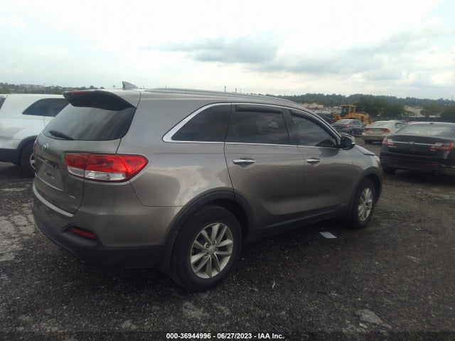 KIA SORENTO LX 2016 5XYPGDA32GG037680 Image 10
