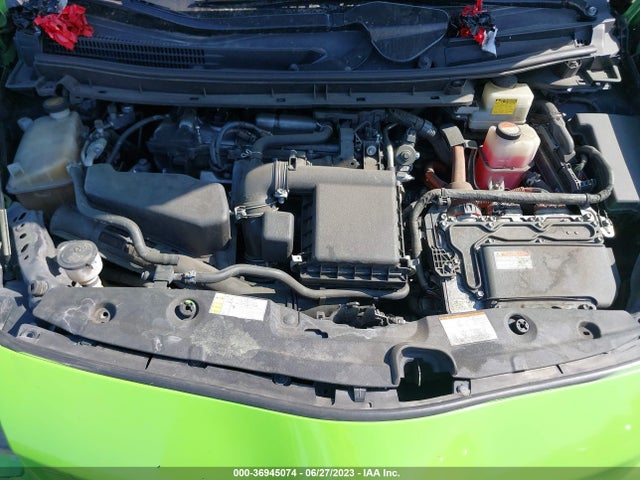Toyota Prius Four 2015 JTDKN3DU7F0472147 Image 17