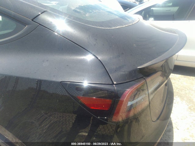 Tesla Model 3 Performance 2023 5YJ3E1EC5PF509049 Image 3