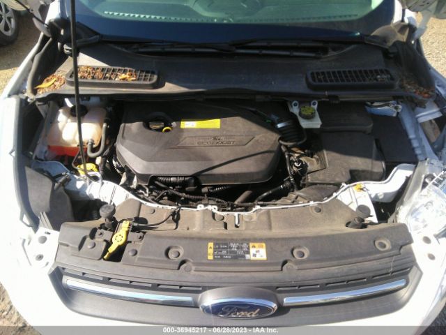 1FMCU9GX7EUC01785 Ford ESCAPE SE