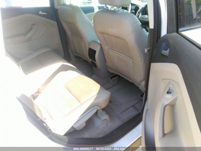 1FMCU9GX7EUC01785 Ford ESCAPE SE