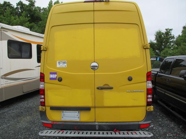 Freightliner Sprinter Cargo Vans 2014 WDYPE8DB7E5851964 Image 2