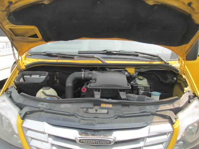Freightliner Sprinter Cargo Vans 2014 WDYPE8DB7E5851964 Image 4
