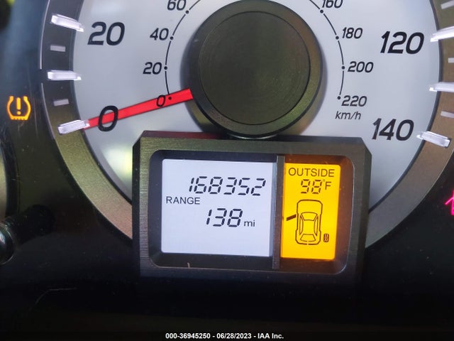 2014 HONDA PILOT EX-L VIN: 5FNYF3H64EB024872