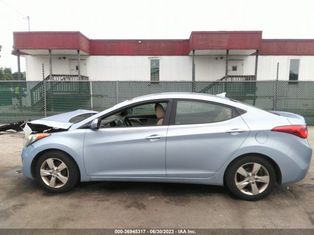 2013 HYUNDAI ELANTRA GLS PZEV VIN: KMHDH4AE4DU638175