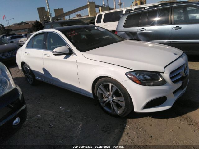 2016 55SWF4JB9GU163563 main image