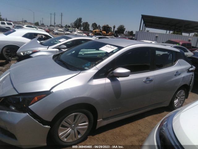 1N4AZ1CP8KC320151 Nissan LEAF S