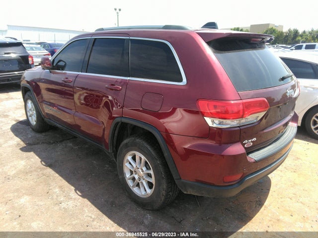 1C4RJFAG0JC349193 Jeep Grand Cherokee Laredo E