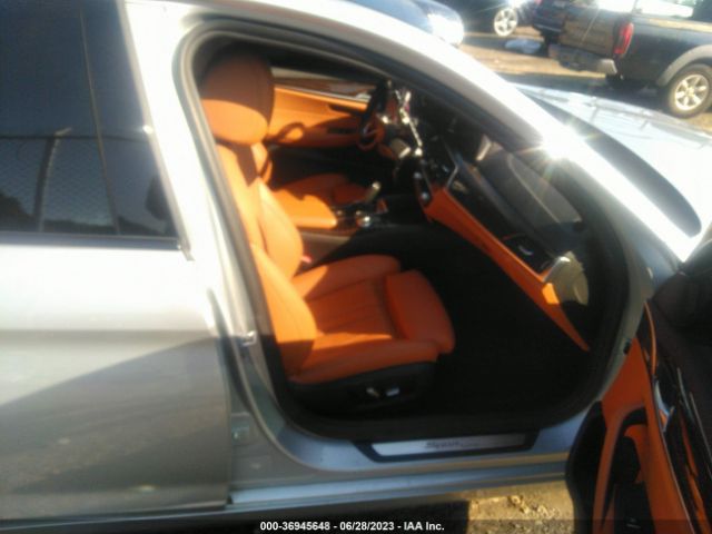 WBAJE5C5XKWA98660 BMW 5 Series 540i