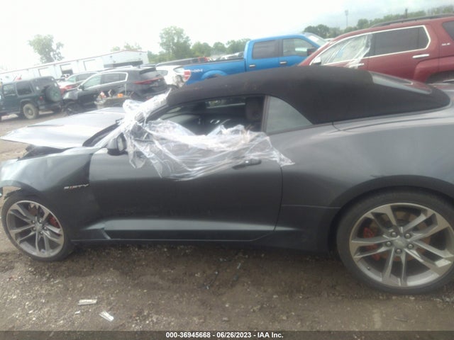 2017 CHEVROLET CAMARO 2SS VIN: 1G1FH3D71H0104495