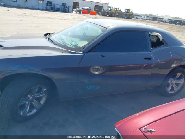 2C3CDZAG3KH668685 Dodge Challenger Sxt
