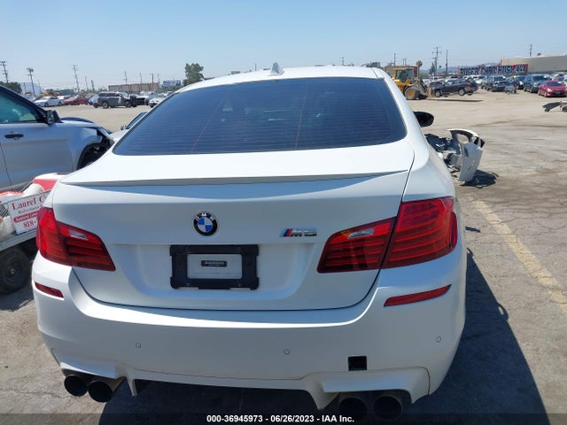 2015 BMW M5, VIN: WBSFV9C51FD594857