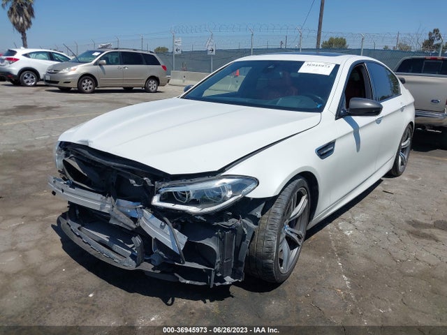 2015 BMW M5, VIN: WBSFV9C51FD594857