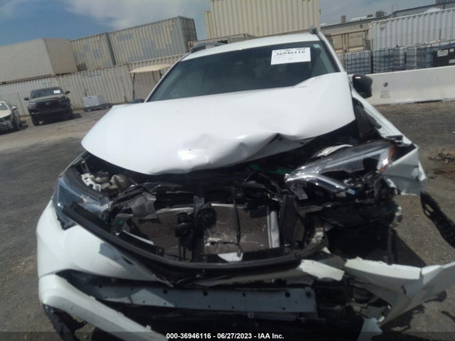 2017 TOYOTA RAV4 LE VIN: JTMBFREV7HJ147096