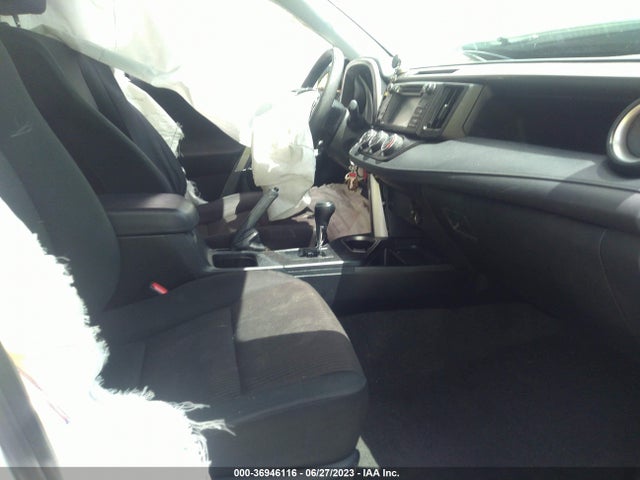 2017 TOYOTA RAV4 LE VIN: JTMBFREV7HJ147096