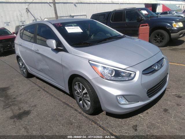 Hyundai Accent Sport 2017 KMHCU5AE8HU333460 головне зображення
