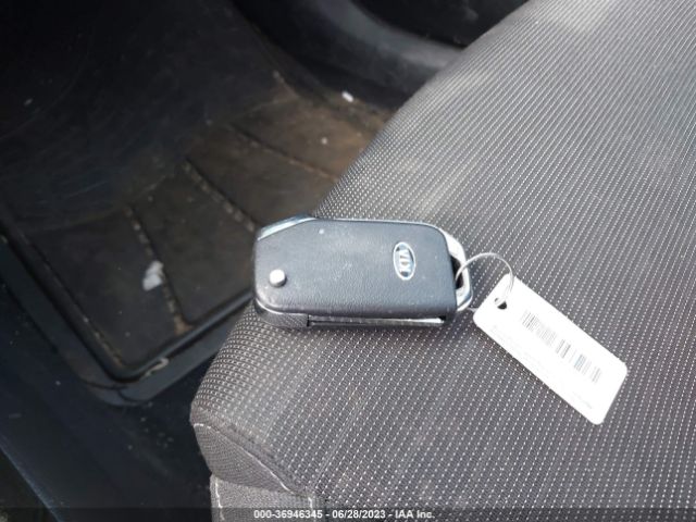 3KPF34AD7KE067988 KIA FORTE S