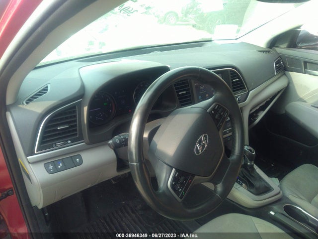 Hyundai Elantra Value Edition 2018 5NPD84LF1JH256699 Image 11