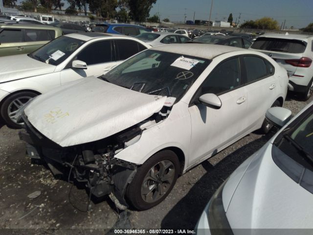 3KPF24AD1ME355351 KIA Forte Lxs