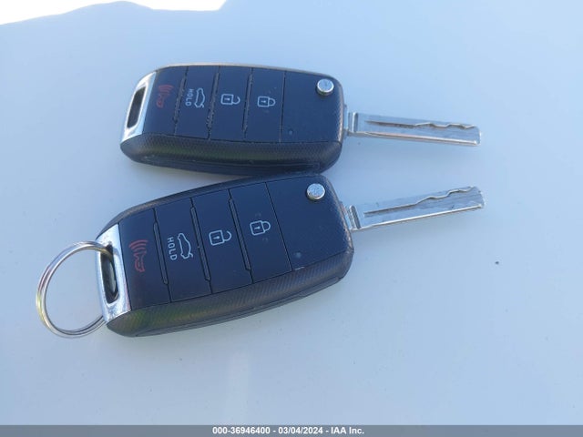 KIA Optima Lx 2015 5XXGM4A72FG472536 Image 11
