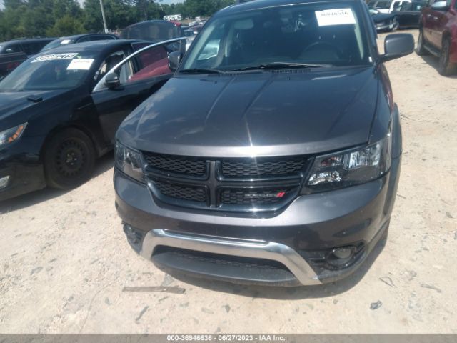 3C4PDCGG8JT463709 Dodge Journey Crossroad
