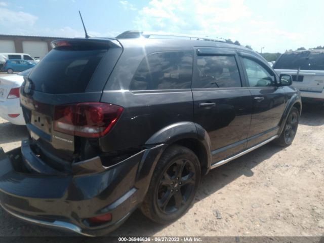 3C4PDCGG8JT463709 Dodge Journey Crossroad