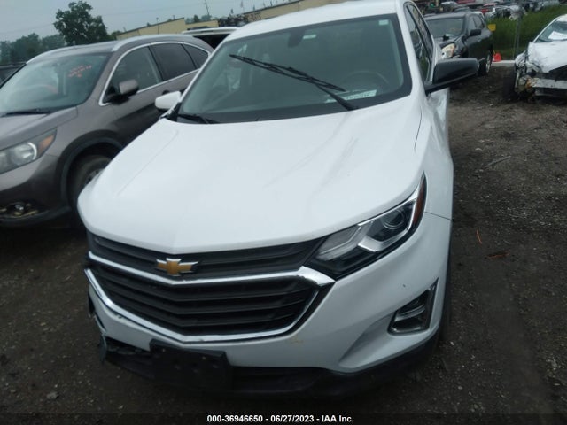 Chevrolet EQUINOX LT 2018 2GNAXSEV2J6324020 Image 12