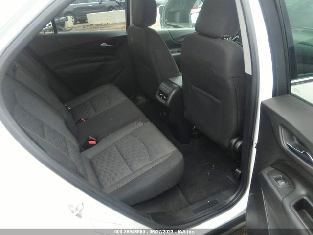 Chevrolet EQUINOX LT 2018 2GNAXSEV2J6324020 Image 8