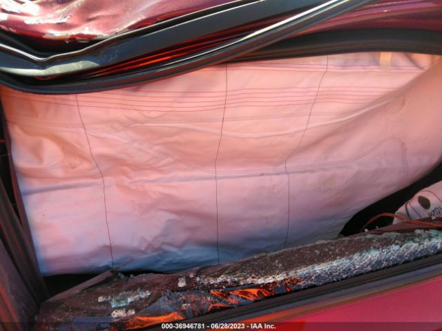5YFEPMAEXNP326579 Toyota COROLLA LE