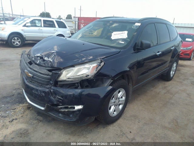 Chevrolet Traverse Ls 2015 1GNKRFKD3FJ278256 Image 2
