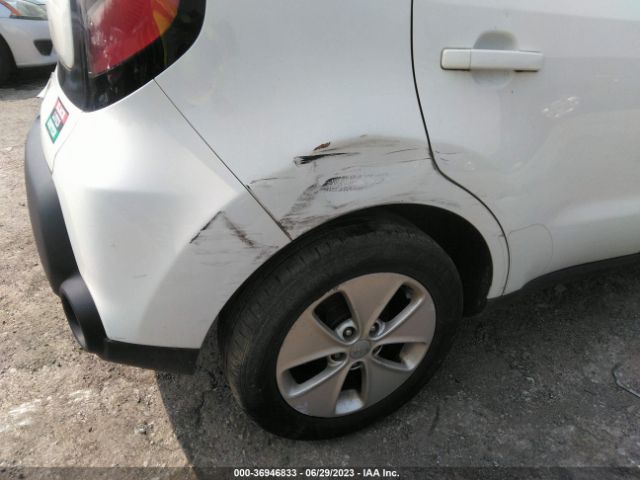KNDJN2A20F7232695 KIA Soul Base