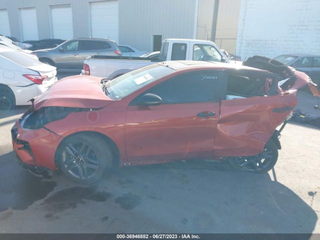3KPF34AD2ME386623 KIA Forte Gt-line